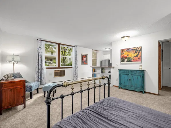 2536 Dupont Ave S APT 101, Minneapolis, MN 55405