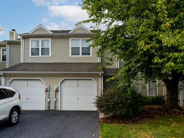 6126 Spring Knoll Dr, Harrisburg, PA 17111