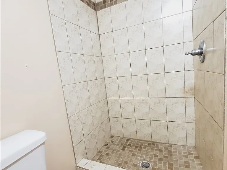 3704 Broadway #313 — Photo 13