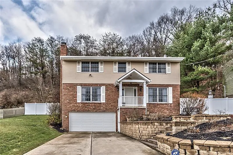 2528 Cole Rd photo 1