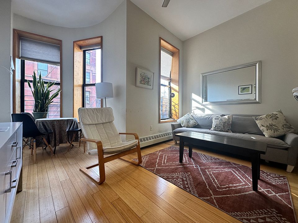 1st image of 203 W 121st St #2