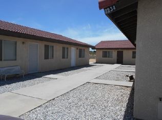 7234 Palo Alto Ave #B, Yucca Valley, CA 92284