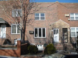 2036 28th St #1, Astoria, NY 11105