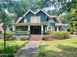930 Arlington St, Jackson, MS 39202