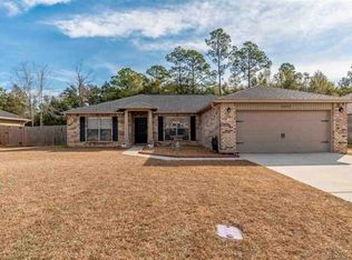 6033 Autumn Pines Cir, Pace, FL 32571