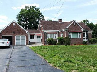 1770 Atwood Ave, Johnston, RI 02919