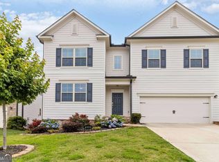 4000 Red Canoe Bnd, Lilburn, GA 30047