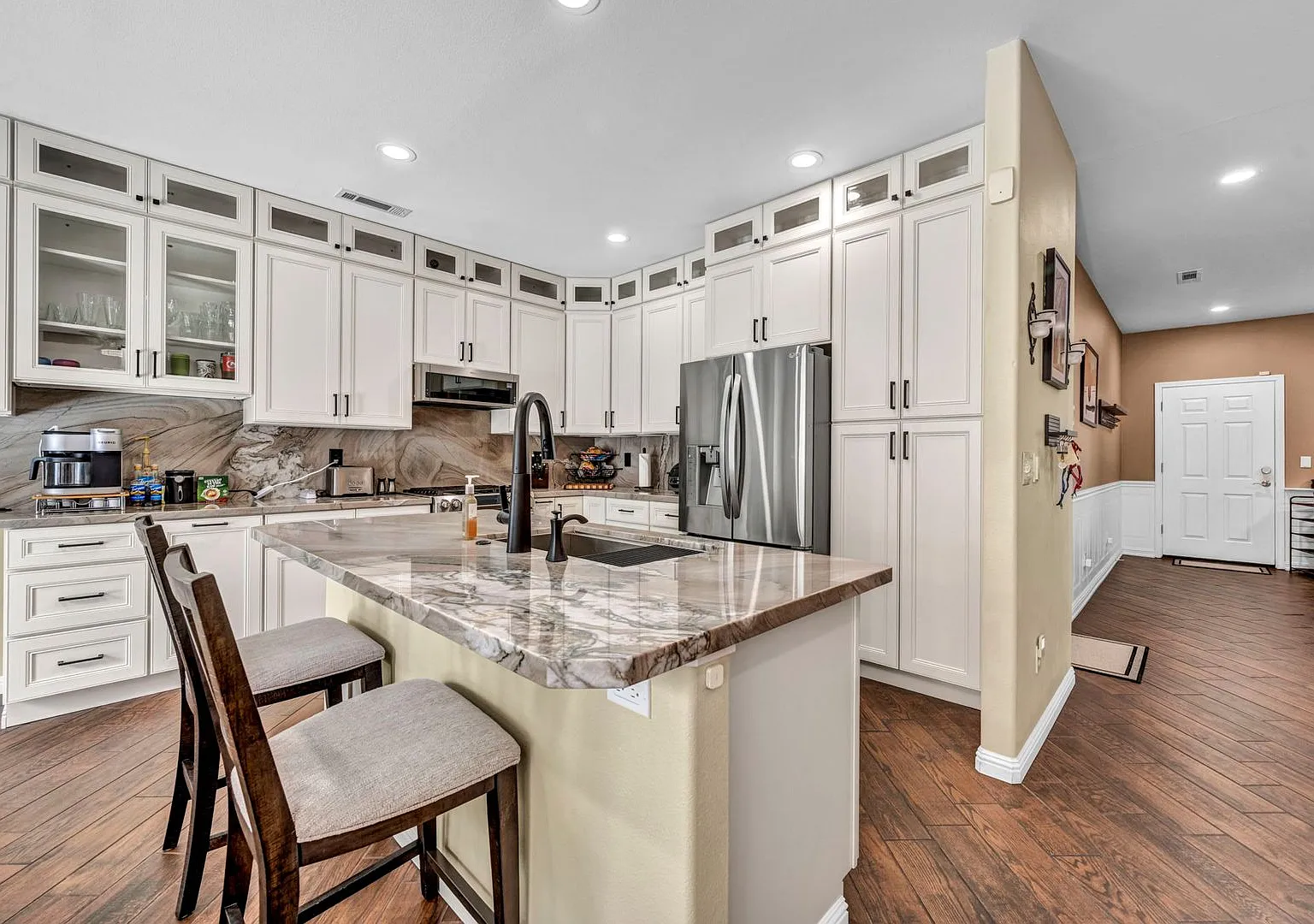 Stunning Fully Furnished Hidden Valley Home With Swim Spa And Secondary Entertainment Spaces — Photo 2