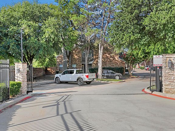 2nd image of 8750 Winding Ln #8725