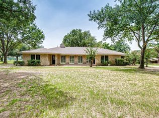 10 Haynes Cir, Terrell, TX 75160