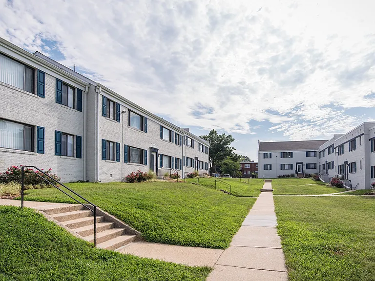 Residences at Silver Hill — Photo 20