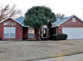 5217 Meadow Chase Ln, Flower Mound, TX 75028