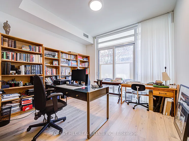 151 Avenue Rd #204 — Photo 17