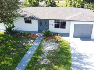 10990 SW 63rd Ter, Miami, FL 33173