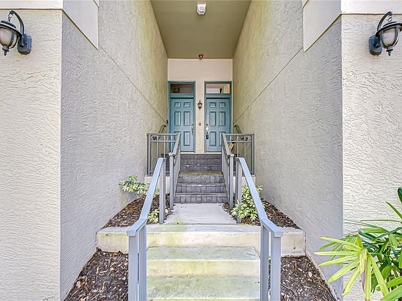 2nd image of 609 TROPICAL BREEZE WAY #609