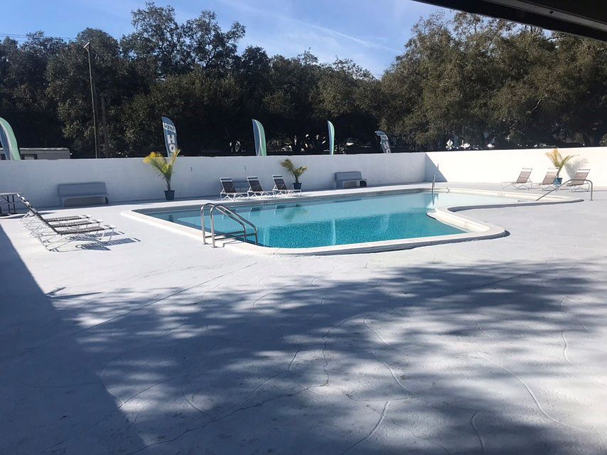 Pool, Playground, BBall CT