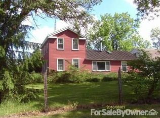 3981 Swarthout Rd, Pinckney, MI 48169