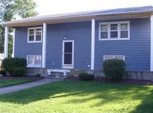 3 Joan Dr, Johnston, RI 02919