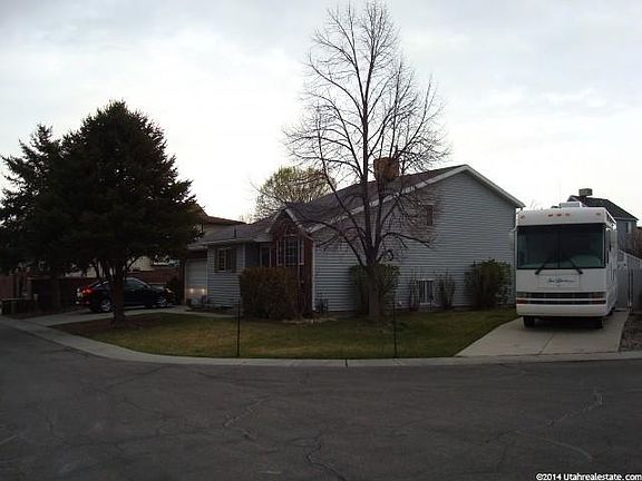 4th image of 4765 W 2925 S