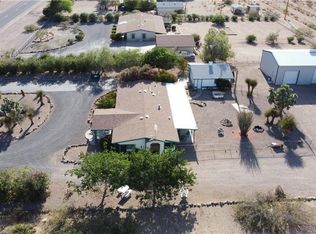 3017 W McConnico Rd, Golden Valley, AZ 86413