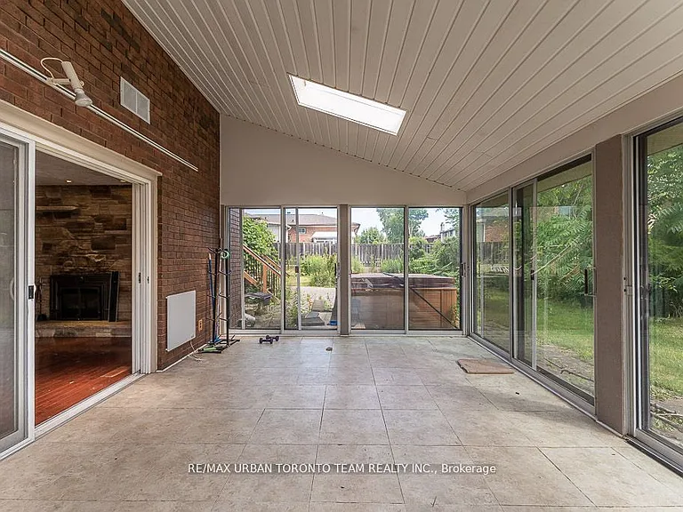 35 Brumwell St — Photo 16