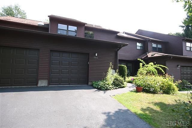 1st image of 35 Brooke Hollow Ct #35