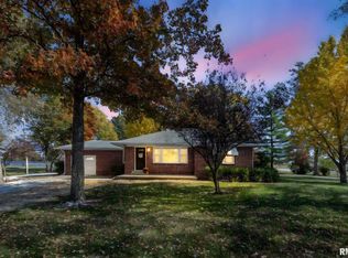 503 Airport Rd, Centralia, IL 62801