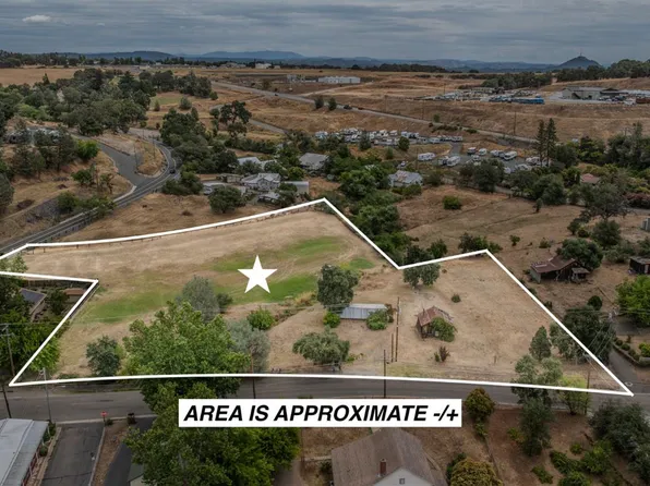 11900 Sutter Hill Rd, Sutter Creek, CA 95685