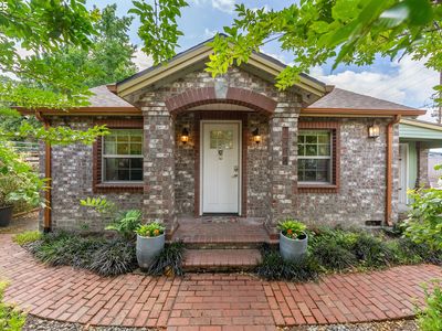 1208 E 10th St, Newberg, OR, 97132