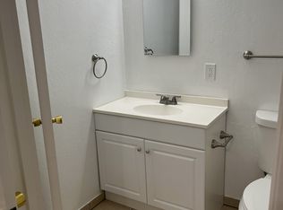 307 S E St APT 8, Santa Rosa, CA 95404