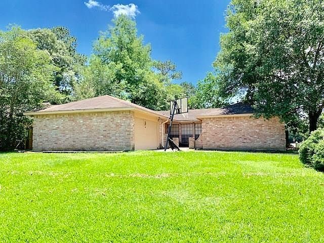 1st image of 2702 Foliage Green Dr