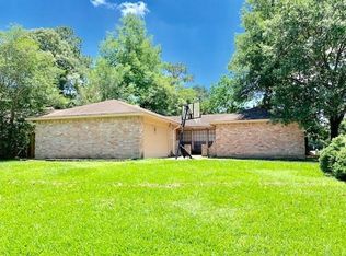 2702 Foliage Green Dr, Humble, TX 77339