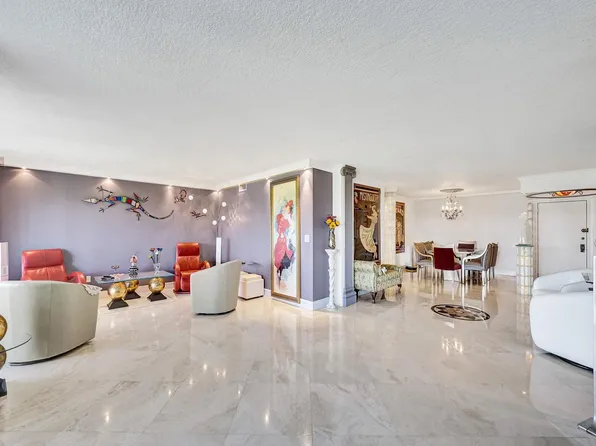 2806 N 46th Avenue #D542, Hollywood, FL 33021