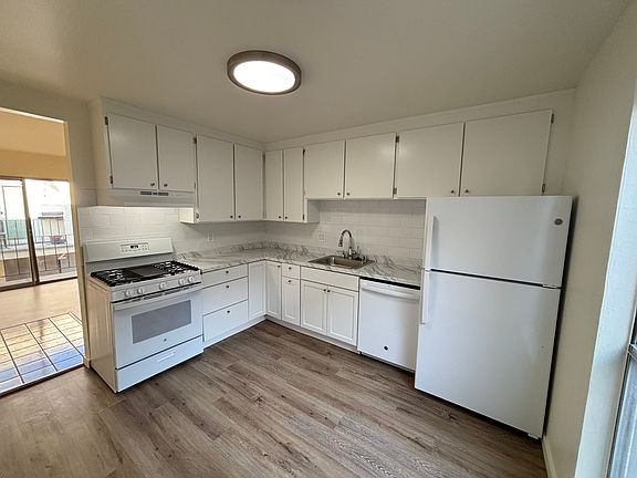 5th image of 1825 Harrison St APT 1