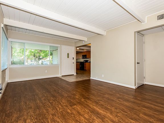 5th image of 456 Camelia Way