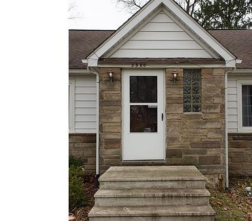3rd image of 3580 Marcella Ave