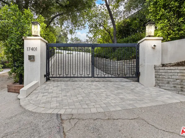 17401 Rancho St, Encino, CA 91316