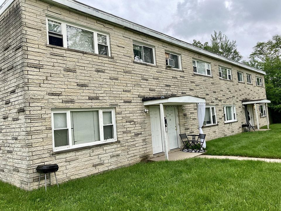 1st image of 466 W Hickory St