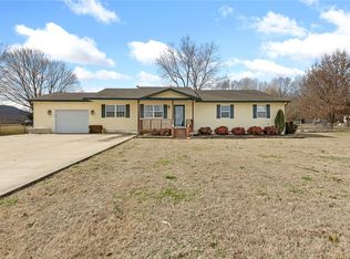 6072 Hog Creek Rd, Everton, AR 72633