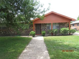 3030 Dawson Ln, Houston, TX 77051