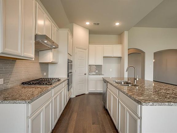 4th image of 4503 Sage Ln