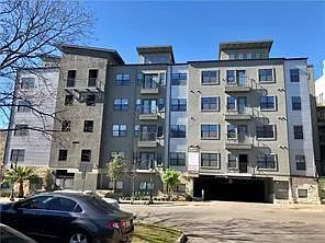 2502 Leon St #518