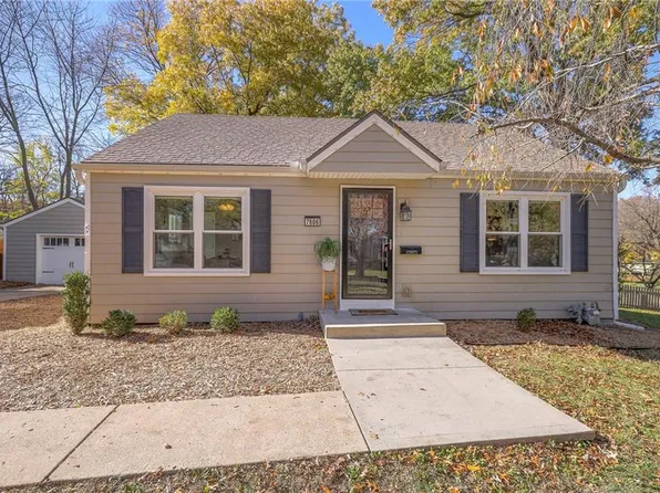 7806 Lowell Ave, Overland Park, KS 66204