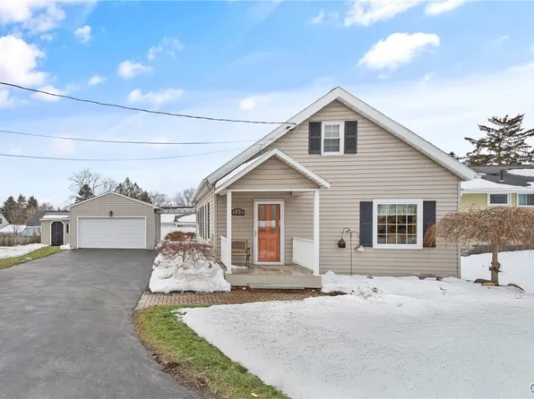 723 7th North St, Liverpool, NY 13088