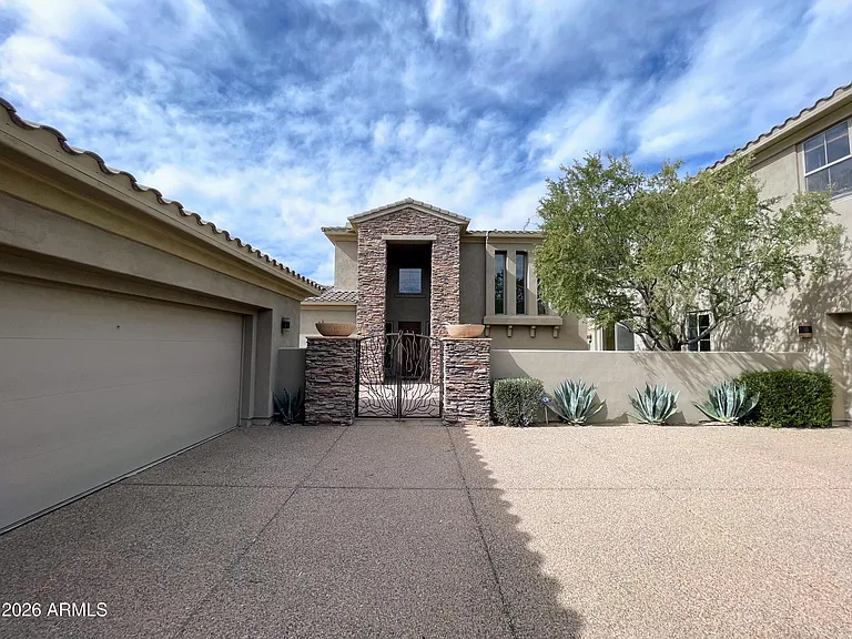 9778 E Jagged Peak Rd — Photo 4
