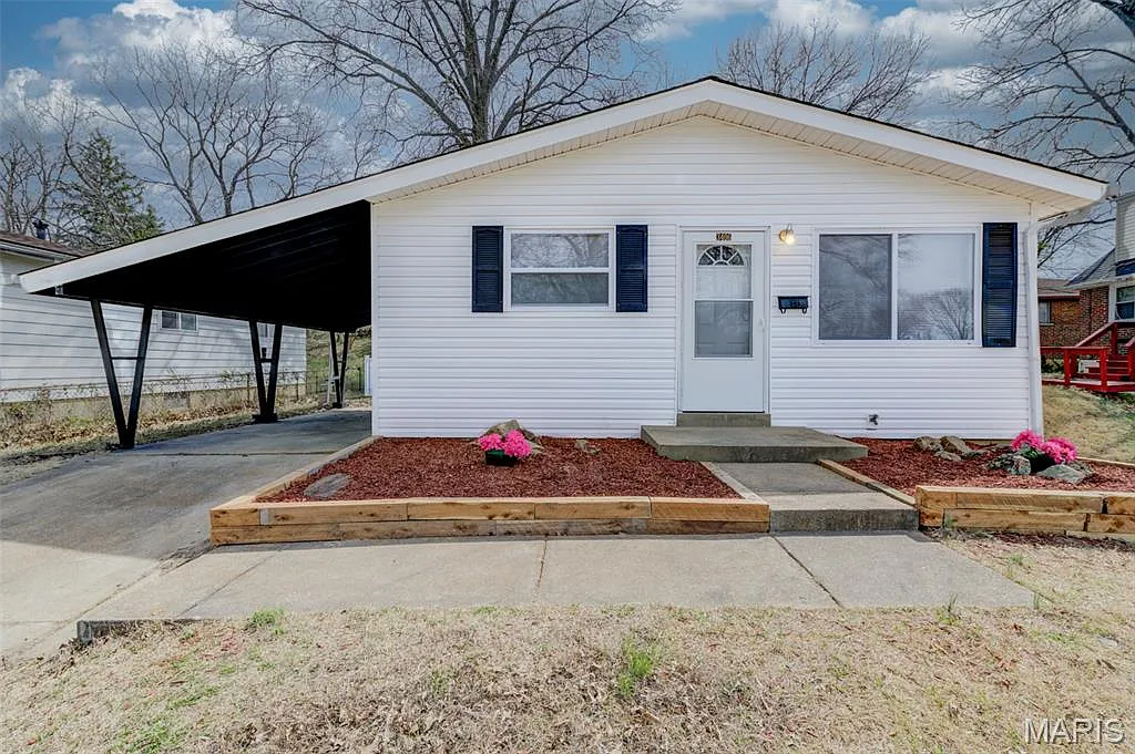 3406 Saint Thomas More Pl photo 1