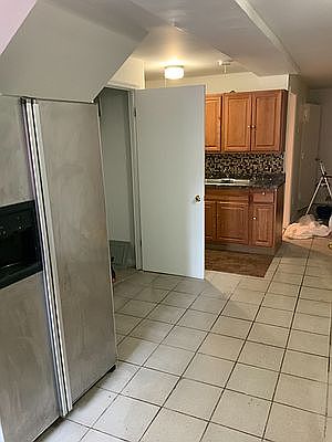 2nd image of 141 W 169th St #1