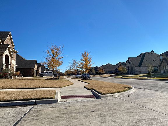 4th image of 473 Alamosa Dr