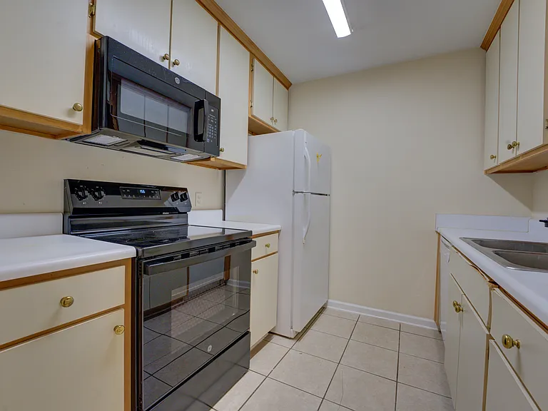 2551 Pecan Rd #1 — Photo 5