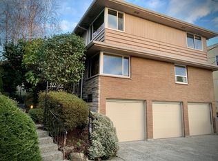 922 10th Ave E APT 7, Seattle, WA 98102